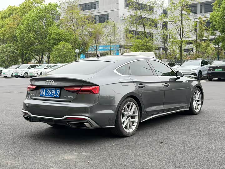 Audi A5 2024 2024款 Sportback 40 TFSI 时尚动感型