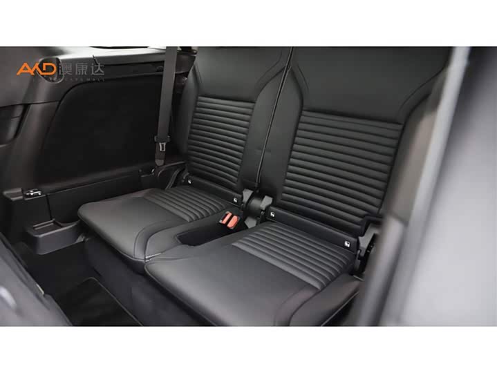 Фото 9 - Land Rover Discovery