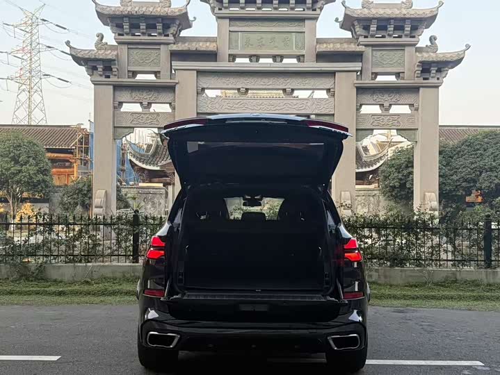 Фото 6 - BMW X5