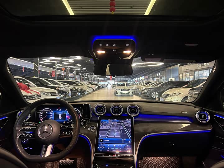 Фото 9 - Mercedes-Benz C-Class