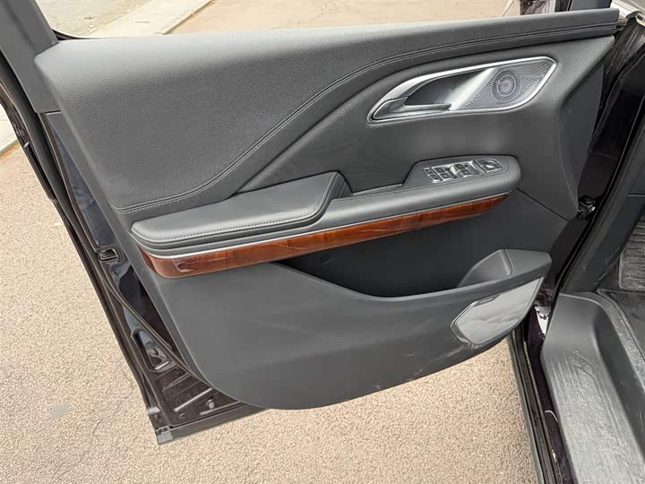 Hongqi HQ9 Hybrid 2024 2024款 2.0T 四驱豪华版