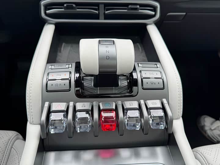 BYD FangChengBao Titanium 3 (Tai 3) 2025 2025款 501KM 四驱Ultra版