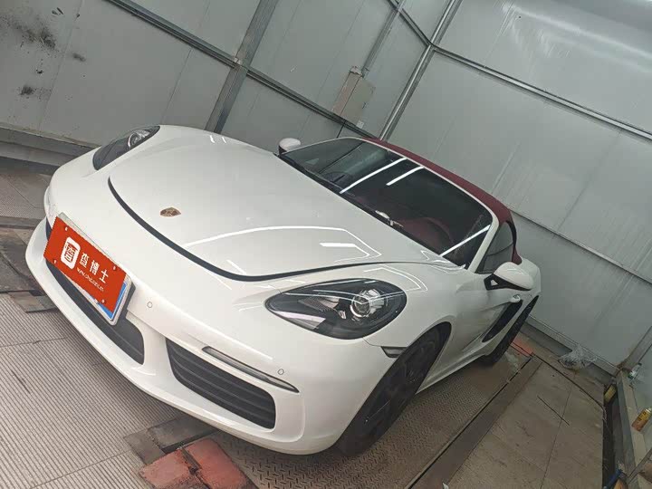 2023 Porsche 718