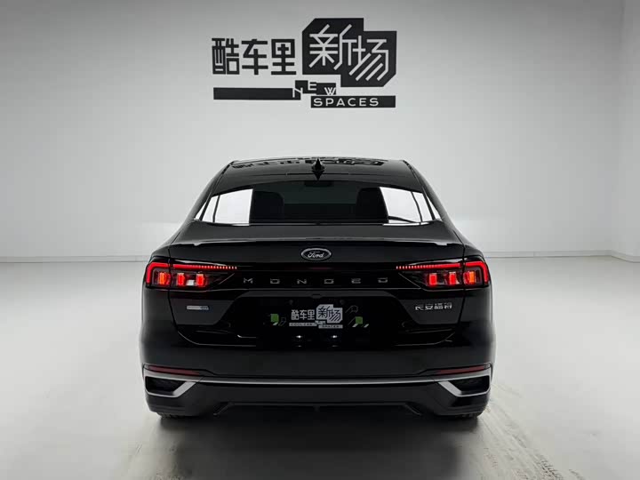 Фото 5 - Ford Mondeo