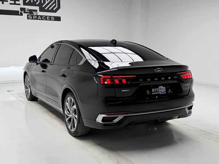 Фото 6 - Ford Mondeo