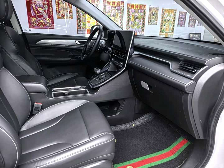 Photo 9 - Haval M6