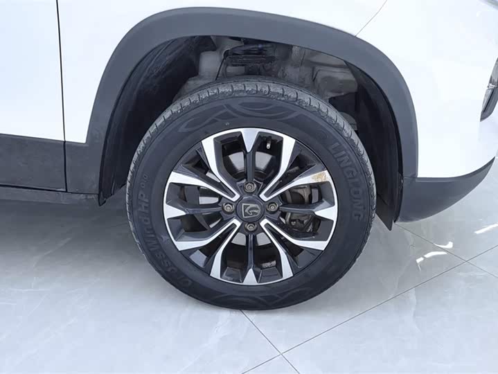 Baojun 510 2021 2021款 1.5L CVT劲享型