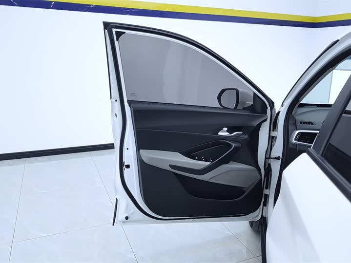 Baojun 510 2021 2021款 1.5L CVT劲享型