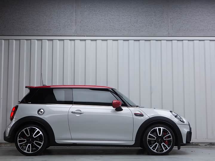 Mini Mini JCW 2022 2022款 2.0T JOHN COOPER WORKS ALL-IN