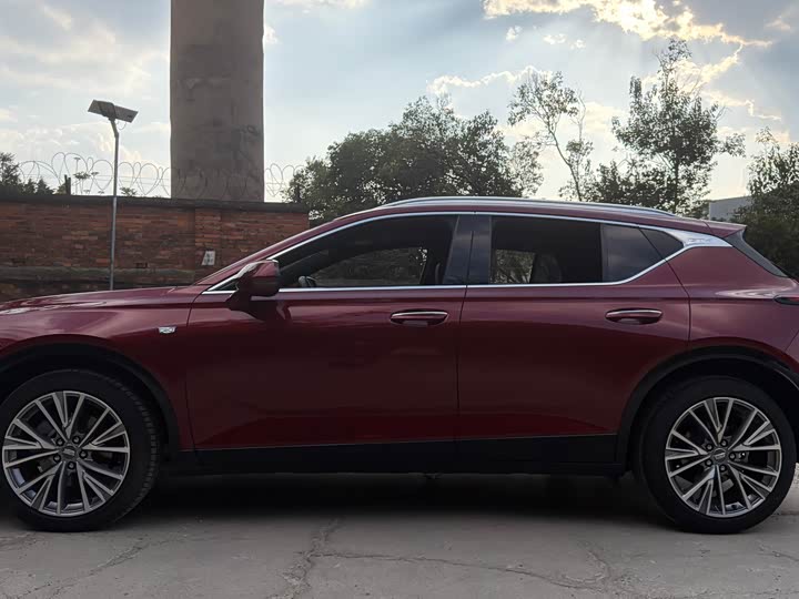 Cadillac GT4 2023 2023款 25T 豪华型