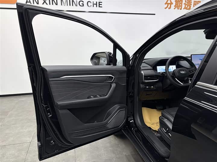 Geely Okavango L 2025 2025款 2.0T DCT尊享款