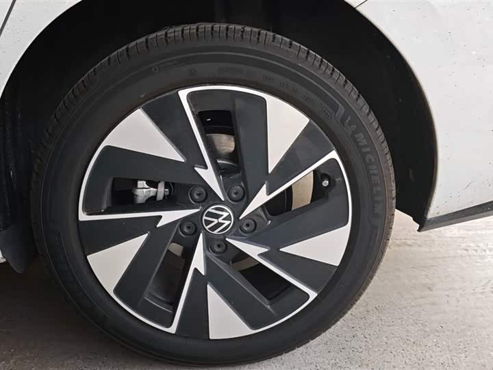 Volkswagen Sagitar L 2026 2026款 L 300TSI DSG 精英型