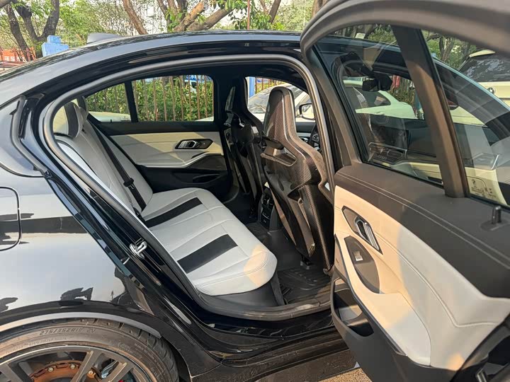 BMW M3 2021 2021款 M3四门轿车 雷霆版