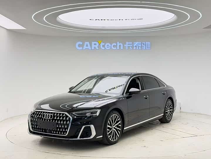 Zdjęcie 1 - Audi A8