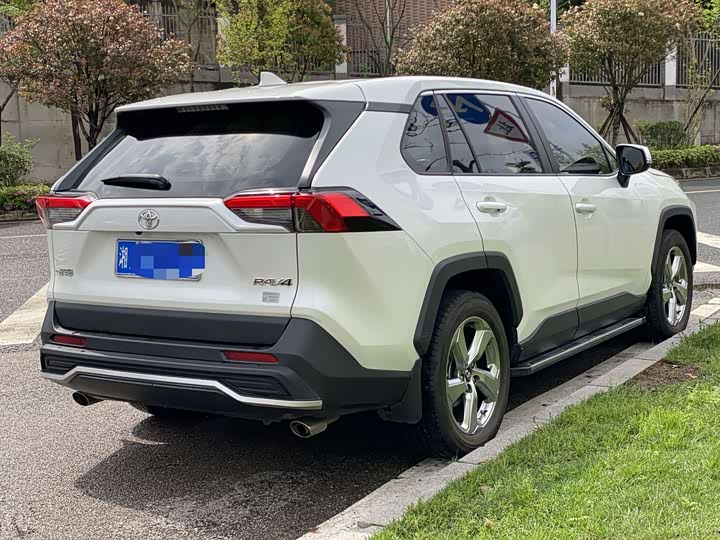 Toyota RAV4 2021 2021款 2.0L CVT两驱风尚PLUS版