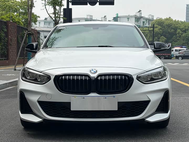 BMW 1 Series 2023 2023款 125i M运动曜夜版