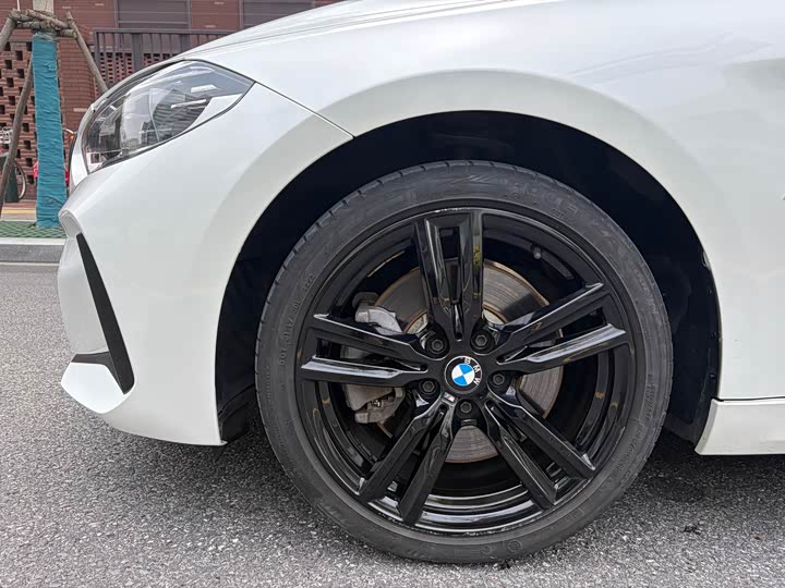 BMW 1 Series 2023 2023款 125i M运动曜夜版