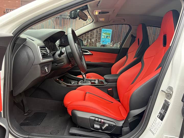 BMW 1 Series 2023 2023款 125i M运动曜夜版