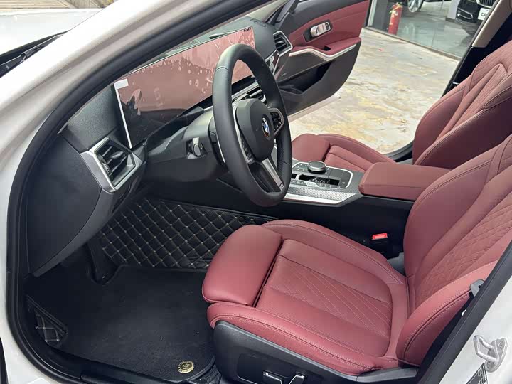 Фото 3 - BMW 3 Series