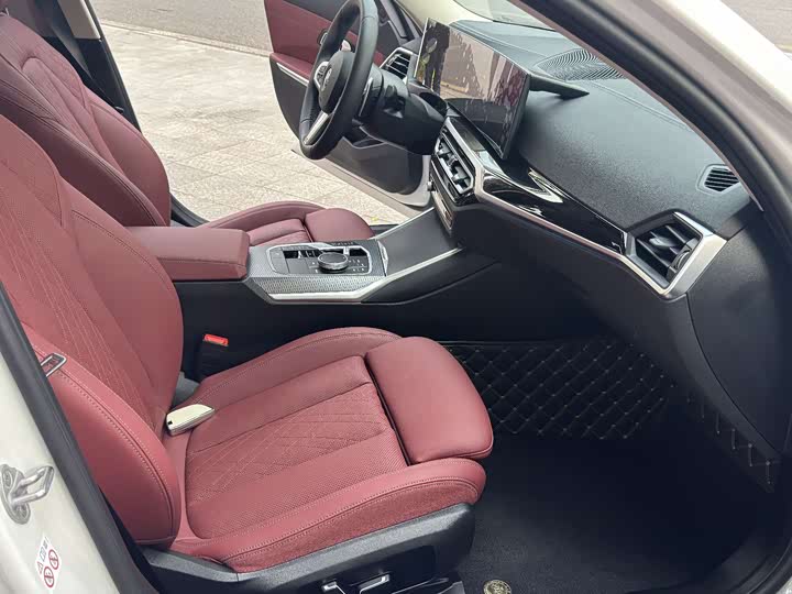 Фото 7 - BMW 3 Series