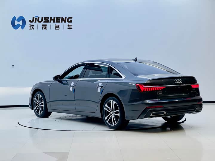 Zdjęcie 4 - Audi A6L