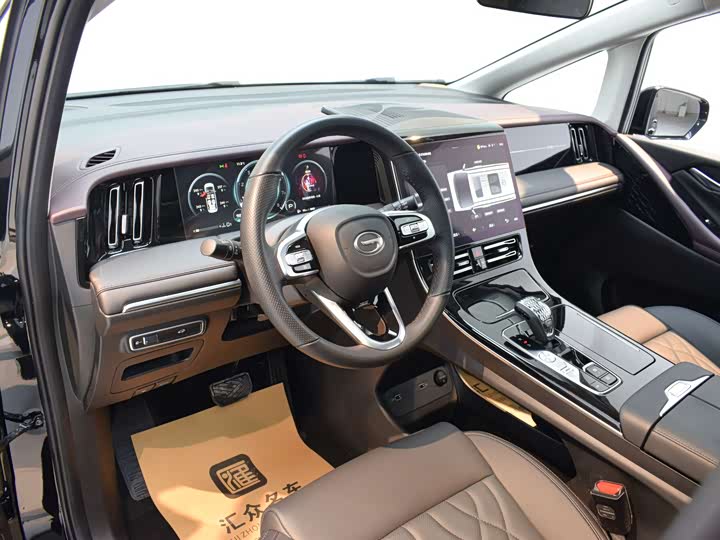 GAC Trumpchi M8 2024 2024款 大师系列 400T 至尊版