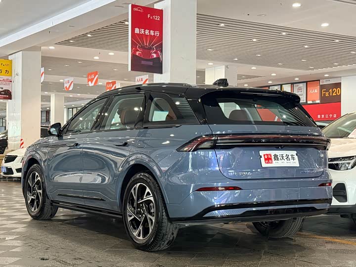 Lincoln Nautilus 2025 2025款 2.0T 四驱尊逸混动版