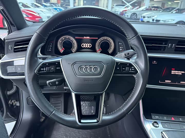Фото 6 - Audi A6L