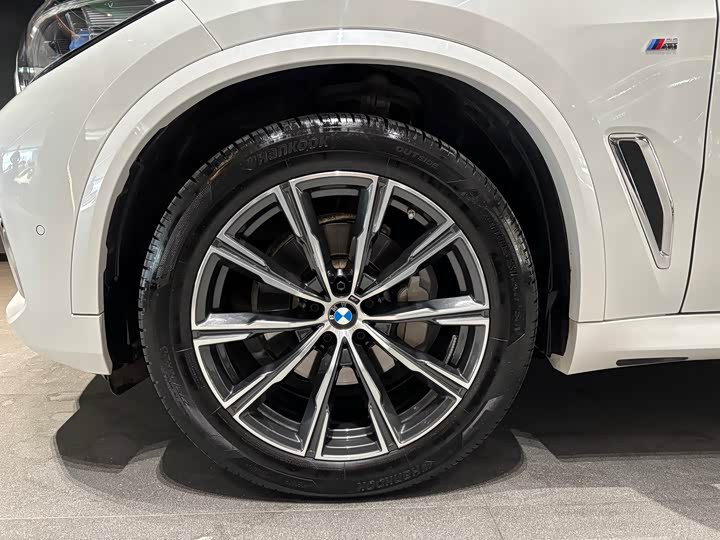 Zdjęcie 8 - BMW X5
