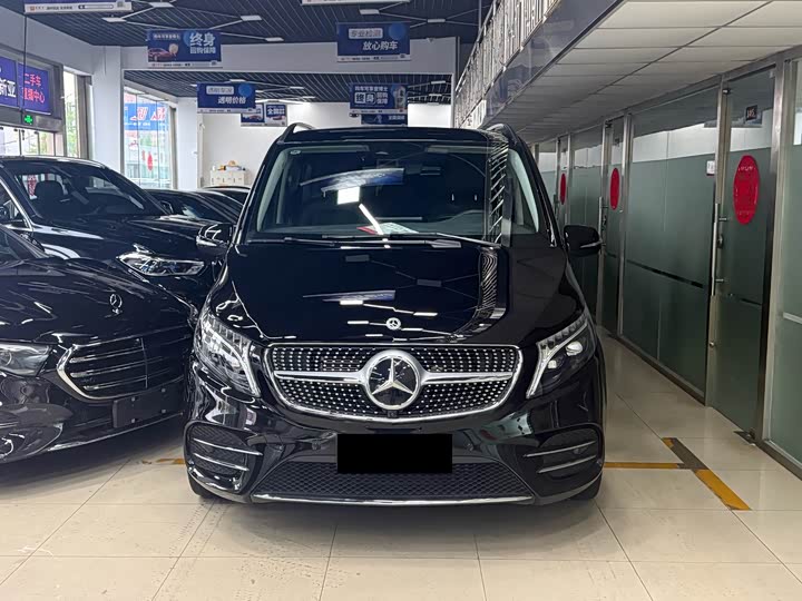 Mercedes-Benz V-Class 2022 2022款 V 260 L 长轴距豪华版