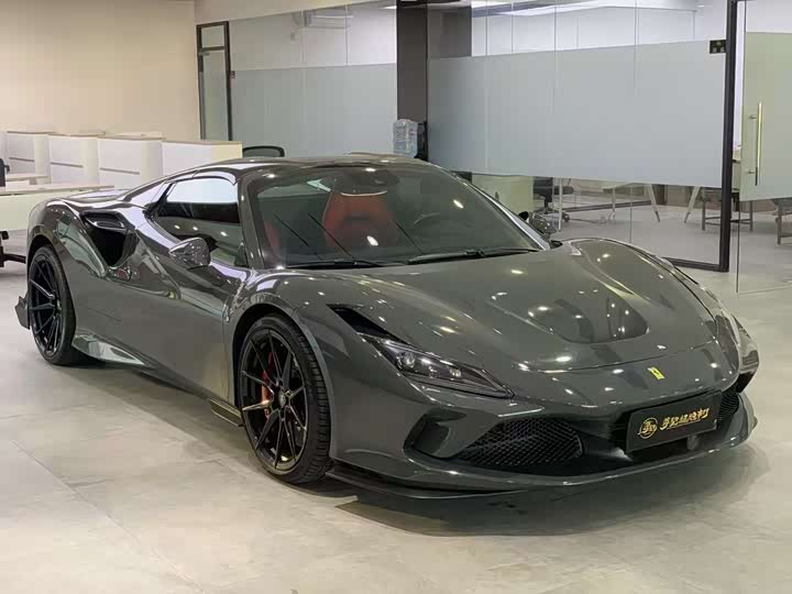 2020 Ferrari F8