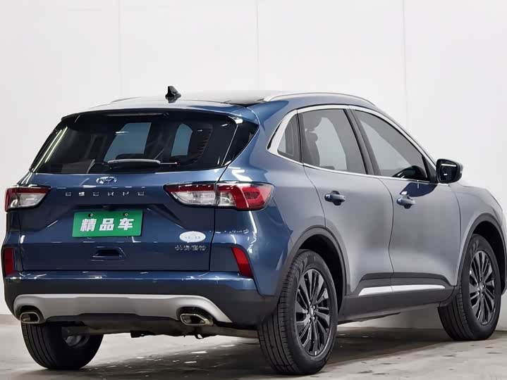 Фото 4 - Ford Escape