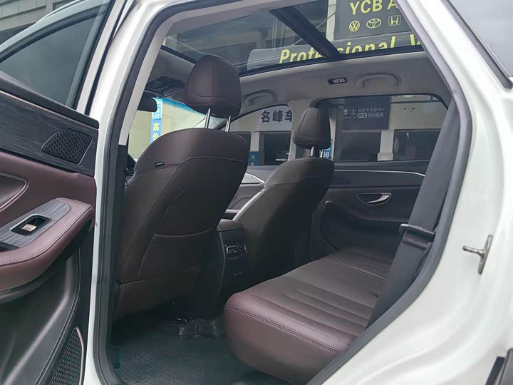 Jetour X90 Plus 2024 2024款 1.6TD DCT别墅 7座