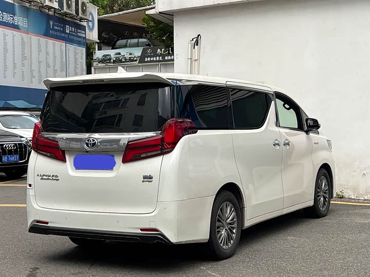Toyota Alphard 2021 2021款 双擎 2.5L 尊贵版