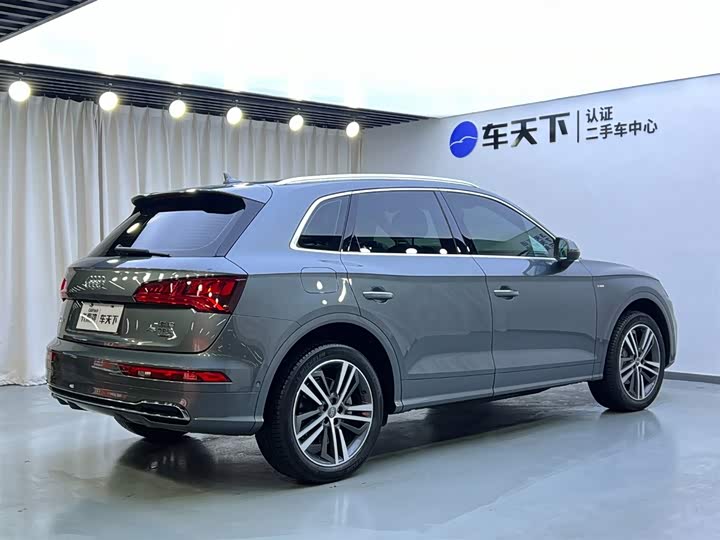 Audi Q5L 2020 2020款 45 TFSI 尊享时尚型