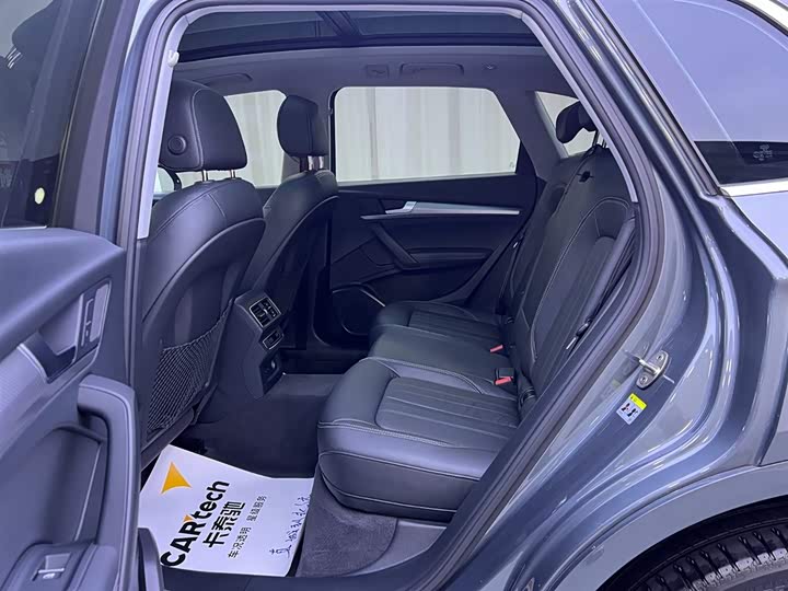 Audi Q5L 2020 2020款 45 TFSI 尊享时尚型
