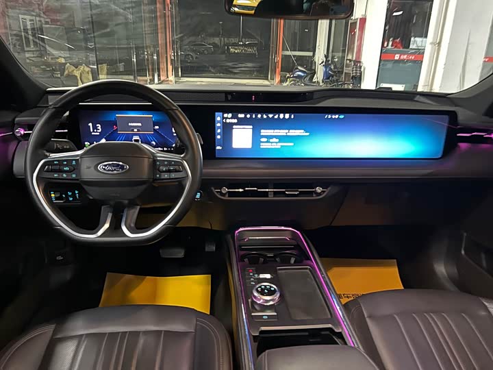 Ford Mondeo 2025 2025款 2.0T EcoBoost 至尊型