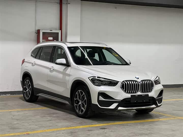 Zdjęcie 3 - BMW X1