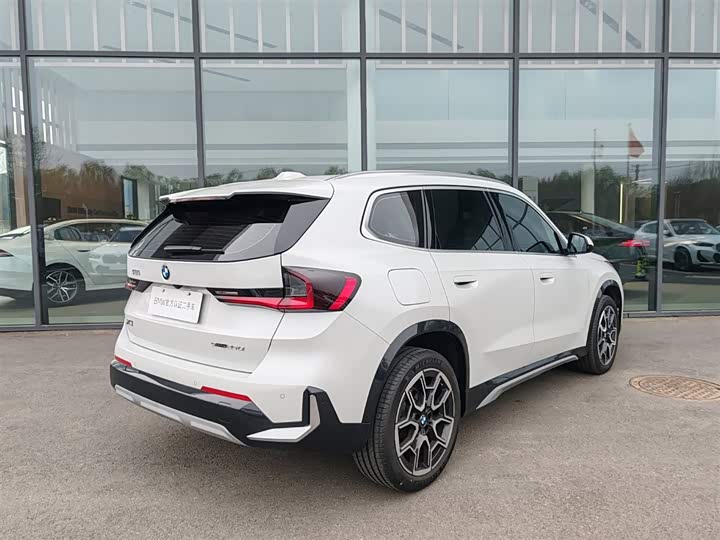 Фото 5 - BMW X1