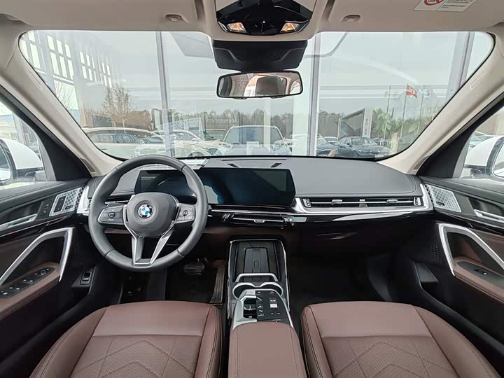 Фото 7 - BMW X1