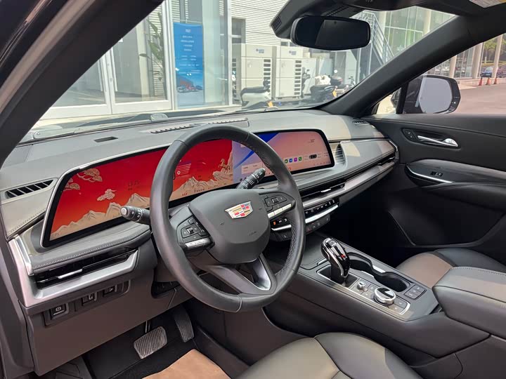 Cadillac XT4 2024 2024款 28T 两驱豪华型
