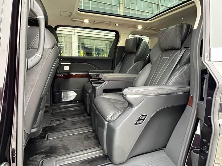 Hongqi HQ9 Hybrid 2024 2024款 2.0T 四驱豪华版