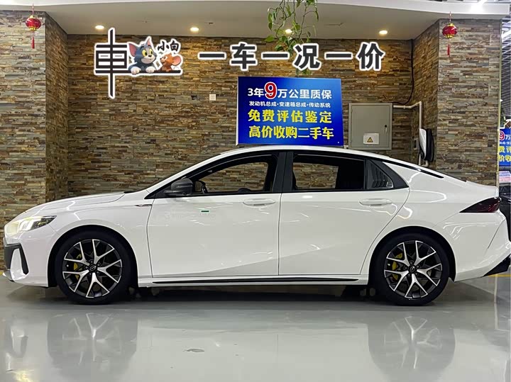GAC Trumpchi Empow R 2021 2021款 270T DCT J16版