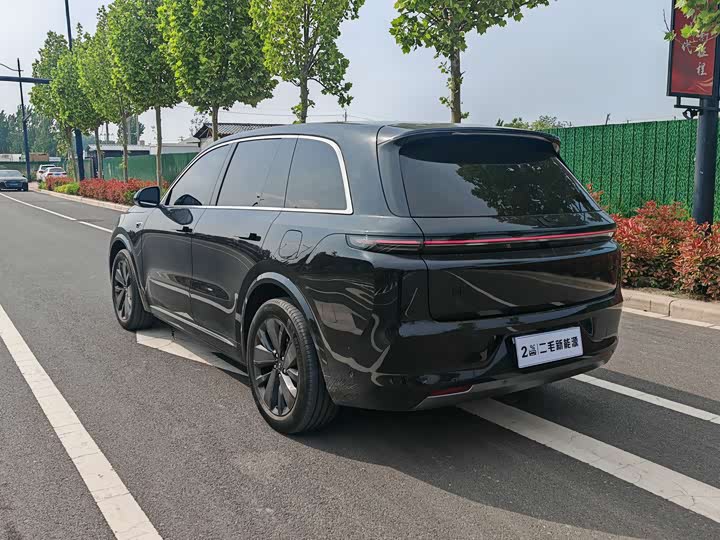 LiXiang L8 2025 2025款 Max 智能焕新版