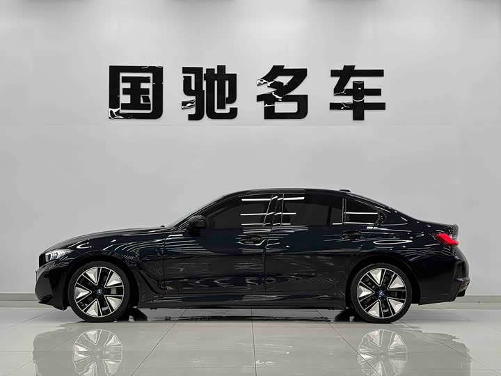 Фото 3 - BMW i3