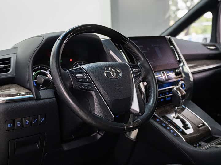 Toyota Alphard 2021 2021款 双擎 2.5L 尊贵版