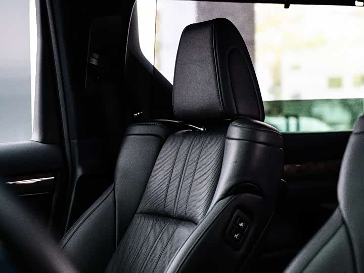 Toyota Alphard 2021 2021款 双擎 2.5L 尊贵版