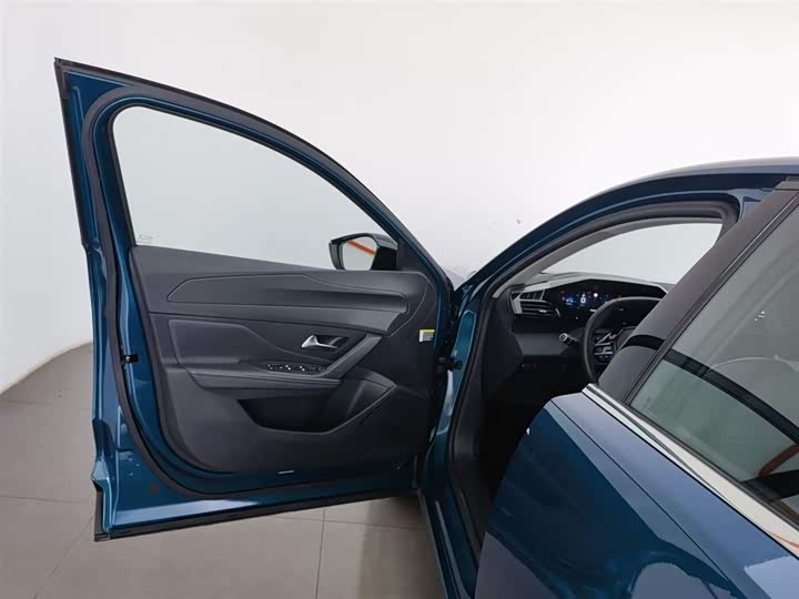 Peugeot 408X 2023 2023款 引力版