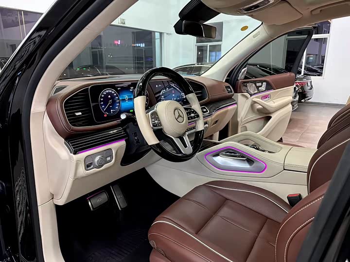 Фото 6 - Mercedes-Benz GLS-Class