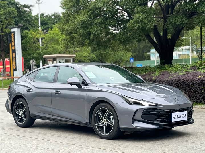 MG Motor 7 2025 2025款 1.5T 300 DCT豪华版